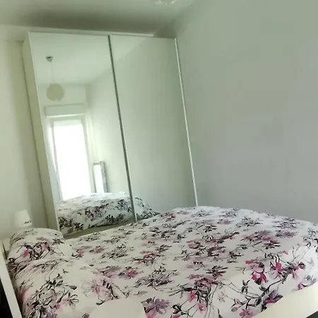 Domusbea * פיומיצ'ינו